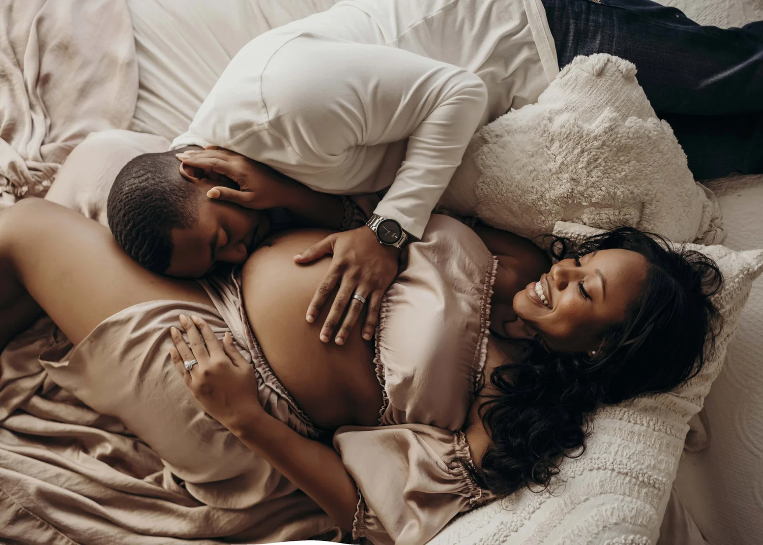 Maternity photography session at golden hour in West Palm Beach, Florida